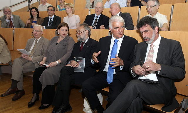 Symposium-RJB-29
