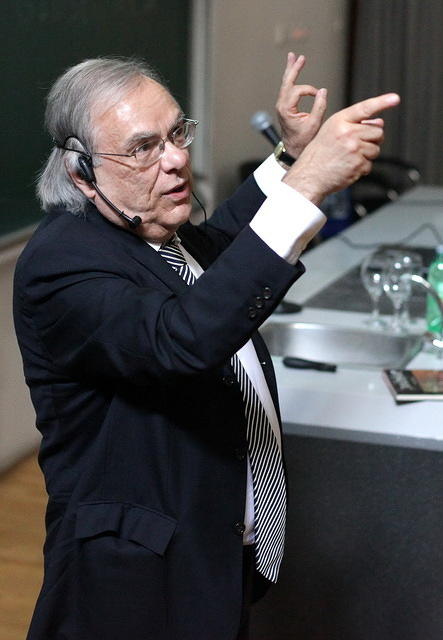 Symposium-RJB-62