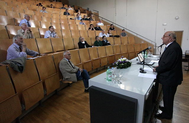 Symposium-RJB-77