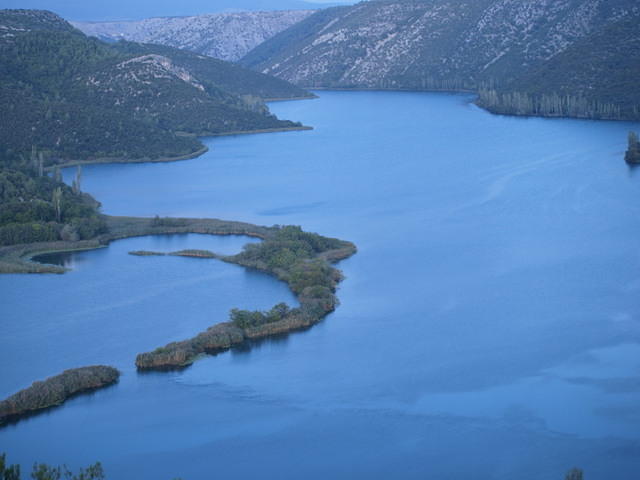PA047942