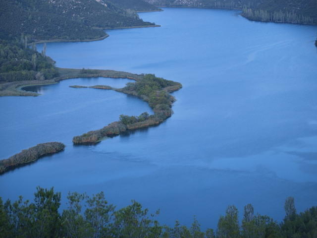 PA047944