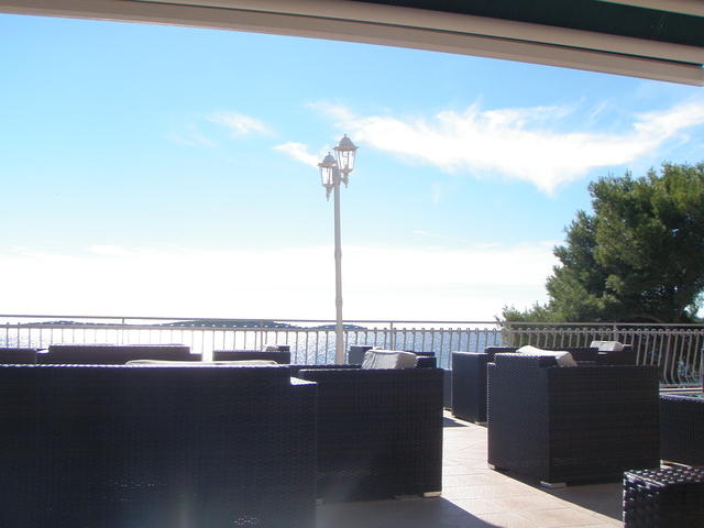 PA081905