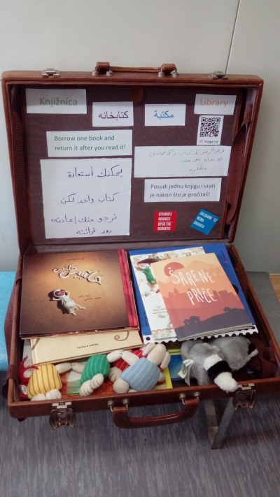 Knjižnica u koferu